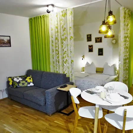 By Bestchoice - Free Parking - Self Check-in Apartament