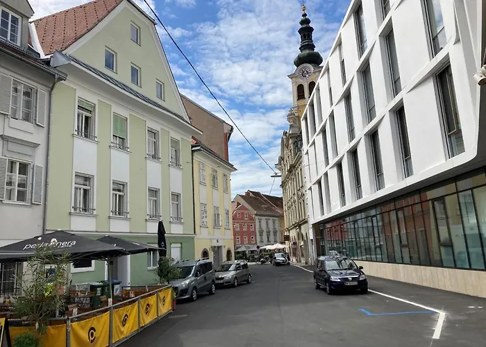 By Bestchoice - Free Parking - Self Check-in Apartament Graz